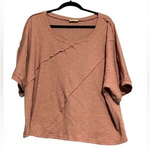 New In Pink/Peach Shirt Slightly Cropped Size 1X GUC